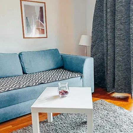 He-ra 6 With Free Netflix Apartament Skopje